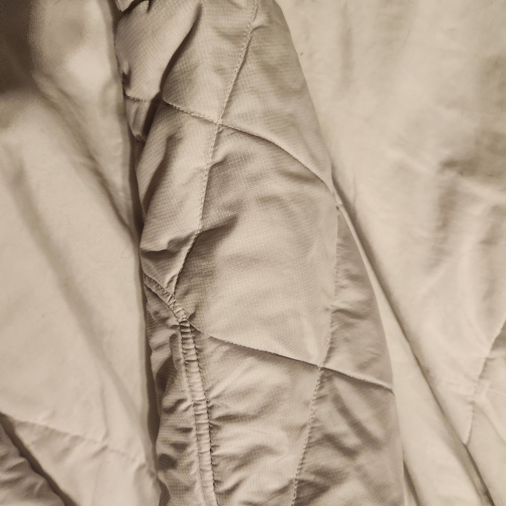 North Face Jacket - Picture 7 of 12